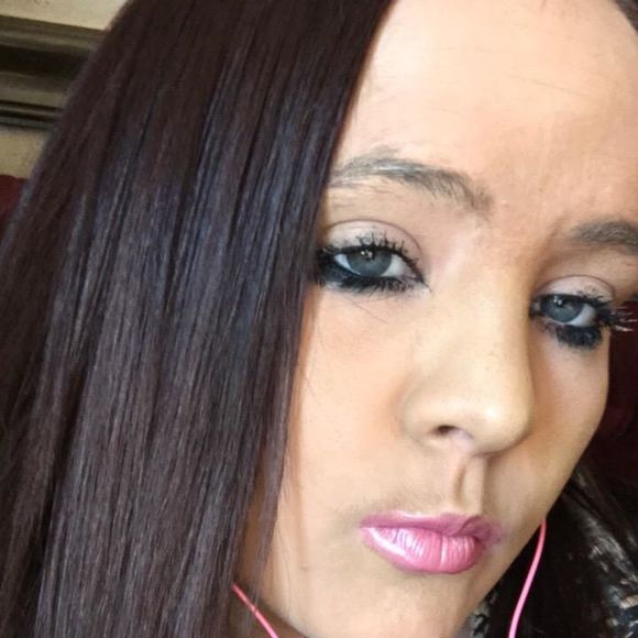 Meet your Posher, Alyssa - Picture 1 of 1